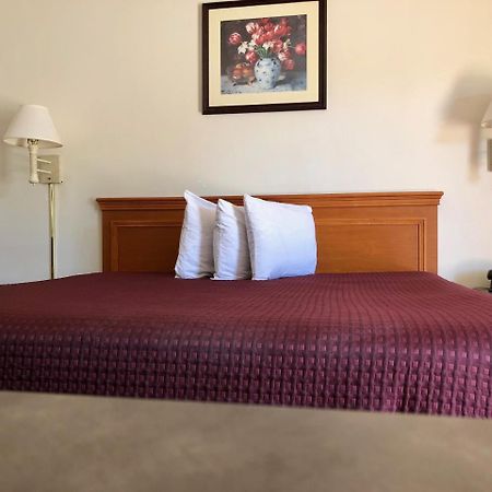 Kewanee Motor Lodge المظهر الخارجي الصورة